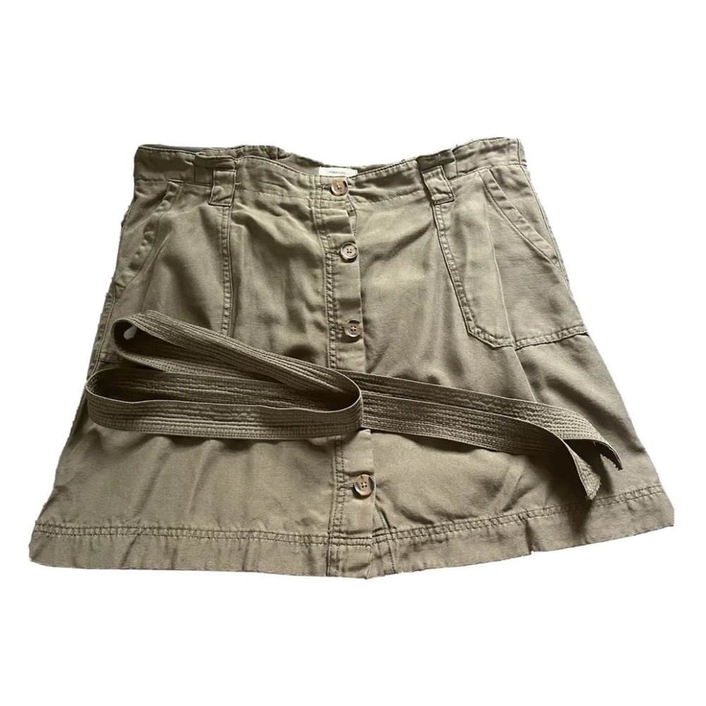 Maurice’s Button Up Skirt With Belt Green Size 16